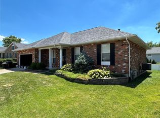 2543 England Town Rd, Saint Louis, MO 63129