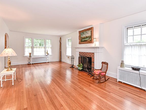 Living Room with Fireplace