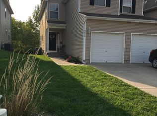 9872 N Lewis Ave, Kansas City, MO 64157