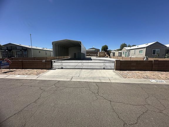 3rd image of 10226 S Summer Ave