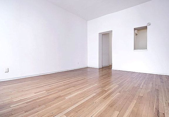 5th image of 131 E 83rd St APT 5e