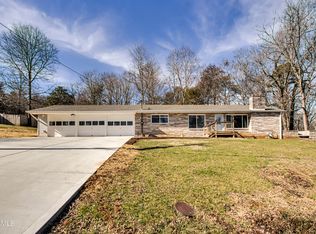 673 Chilhowee School Rd, Seymour, TN 37865