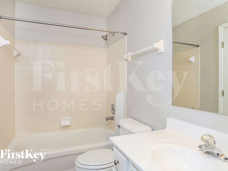 8106 Autumn Pl — Photo 13