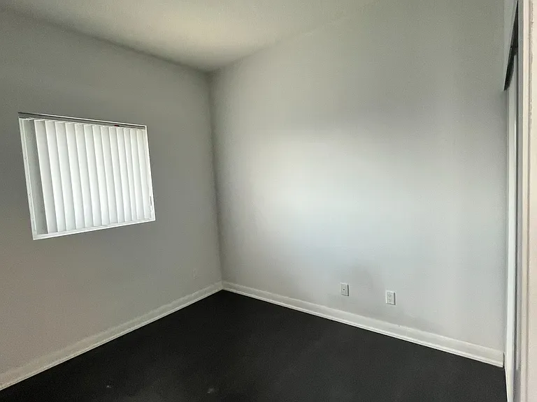 5162 Yonge St #2512 — Photo 15