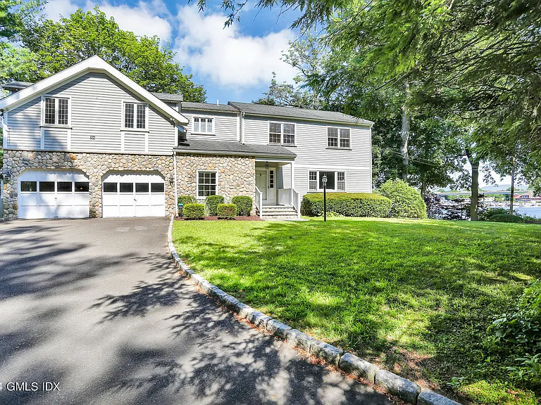 24 Juniper Ln — Photo 2