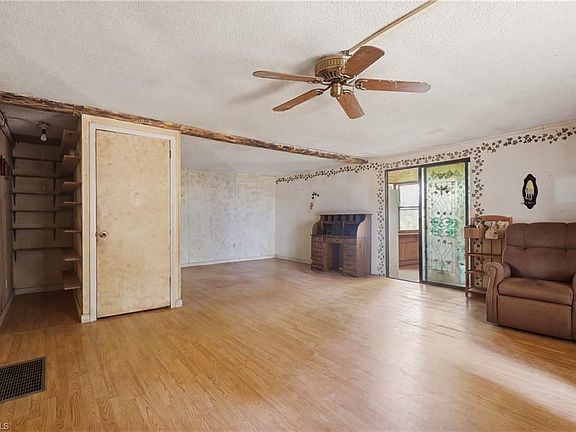 5th image of 2974 Cid Rd