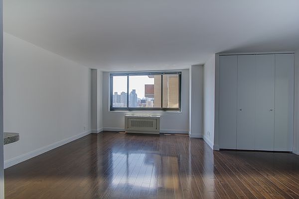 1st image of 200 E 82nd St APT 26J