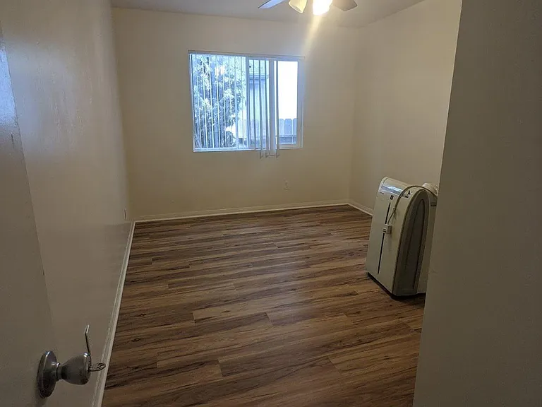 6228 Stewart St — Photo 19