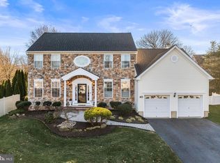 40 Rembrandt Way, East Windsor, NJ 08520