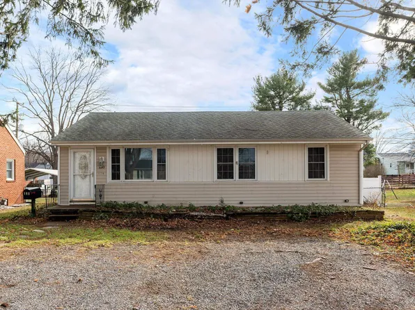 130 Loudoun Ave, Waynesboro, VA 22980