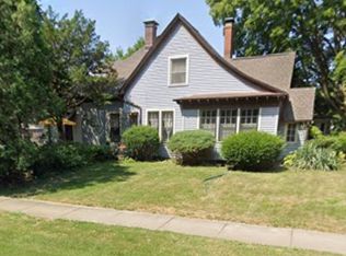 1101 W Church St #2, Champaign, IL 61821