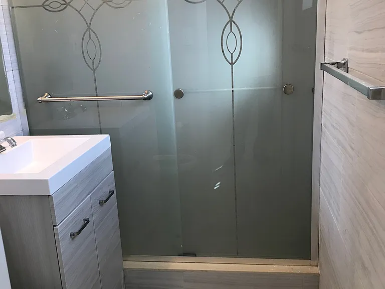 4550 SW 67th Ave — Photo 4