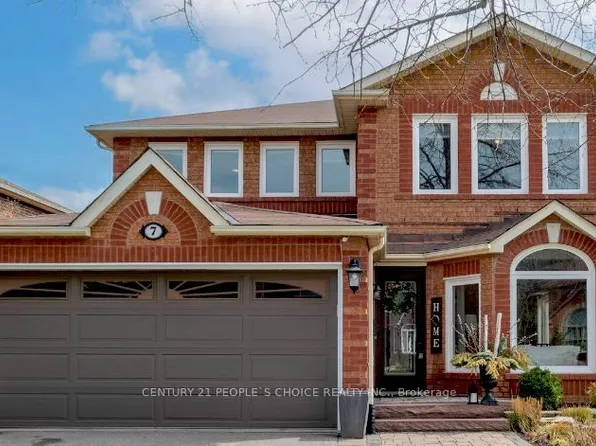 7 Foakes Dr, Ajax, ON L1T 3K5