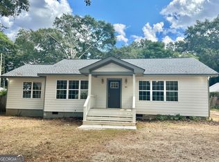 84 N Bowden St, Commerce, GA 30529