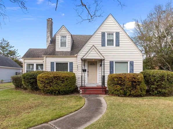 9525 Selby Pl, Norfolk, VA 23503