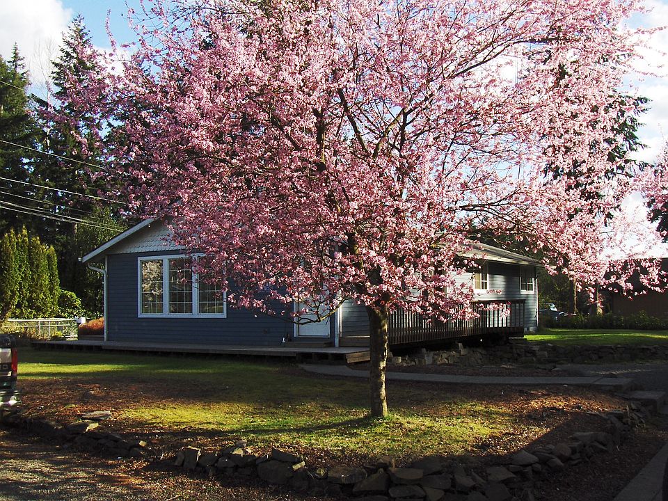 1st image of 8201 188th Ave E