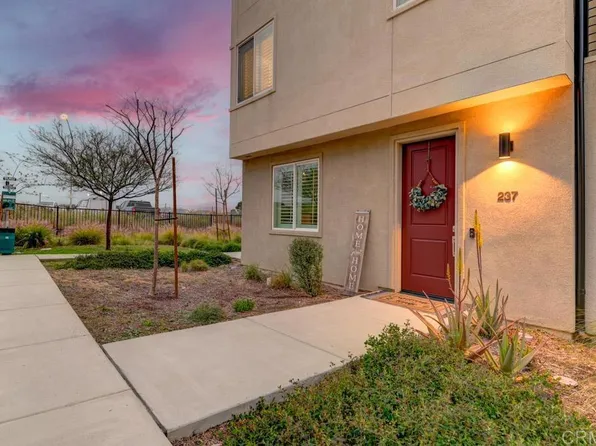 5276 Beachfront Cove St #237, San Diego, CA 92154