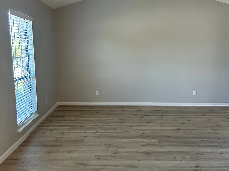 Large Living area Light and bright