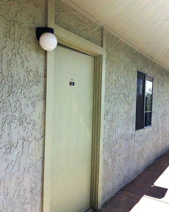 1st image of 701 S Roosevelt St APT 209