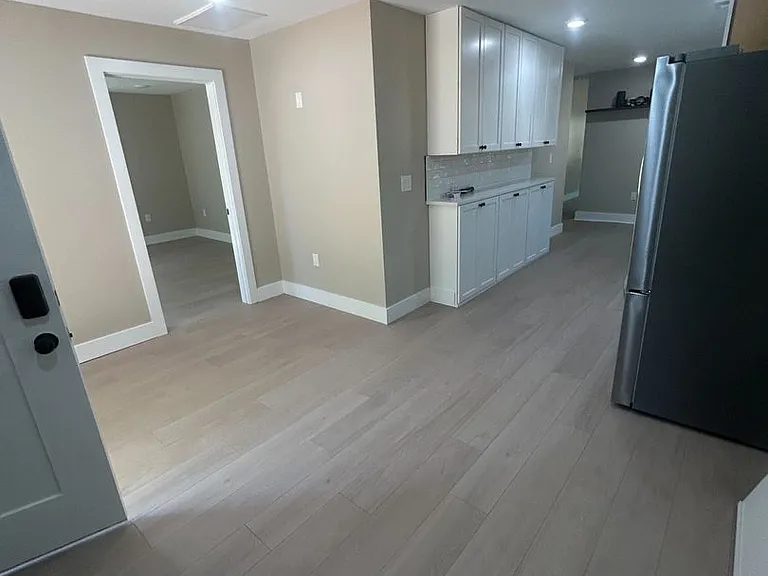 100 Dixie Ave — Photo 6