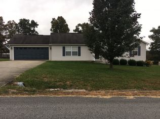 732 Grace Hill Dr, Crossville, TN 38571