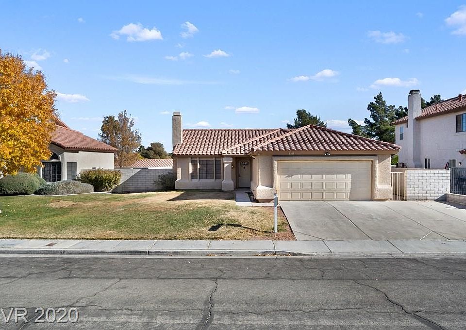 1st image of 8368 Hidden Hills Dr