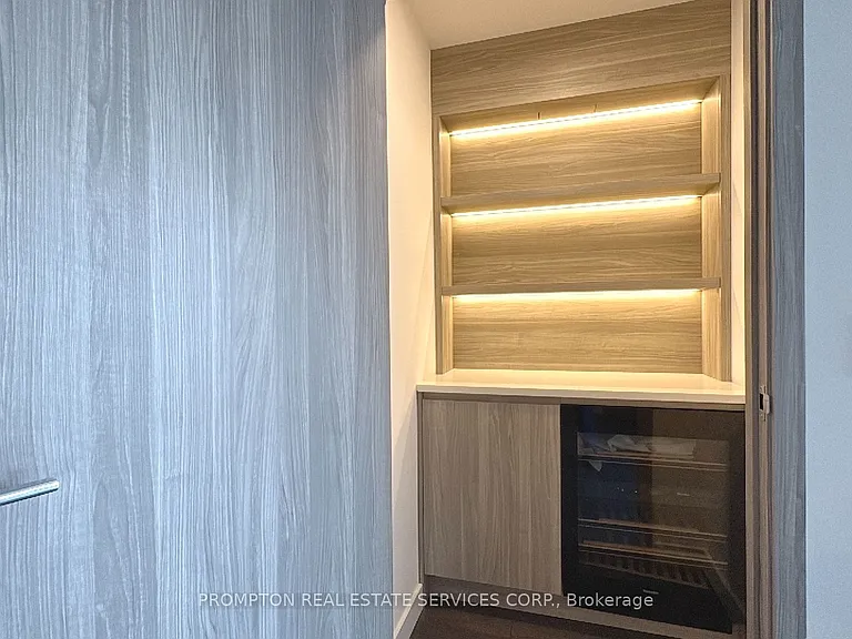 18 Esther Shiner Blvd #733 — Photo 25