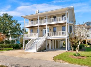 330 Holiday Hills Dr, Wilmington, NC 28409