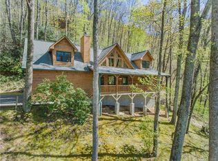 448 Tawodi Trl, Maggie Valley, NC 28751