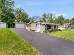 3664 Lakeshore Dr, Shelbyville, MI 49344