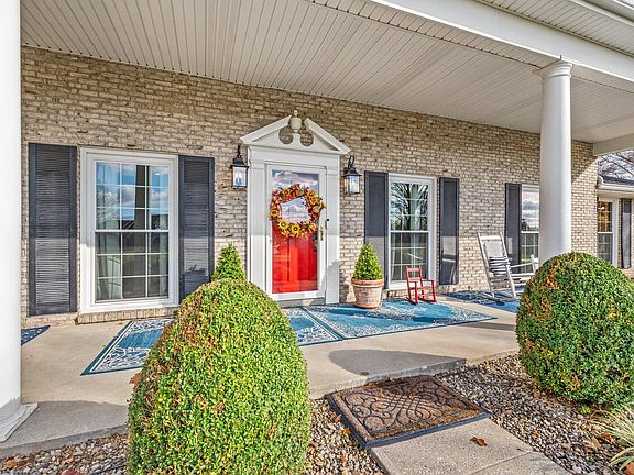 4th image of 107 Meadow View Dr