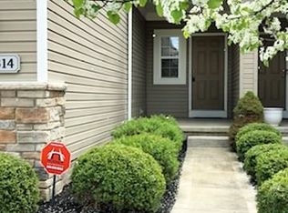 8314 Beaumont Dr, Mentor, OH 44060