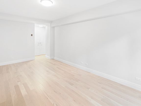 5th image of 340 E 51st St #2M