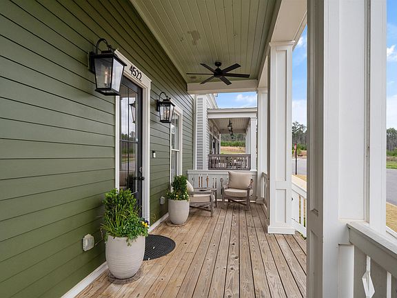 5th image of 4522 Village Green Way