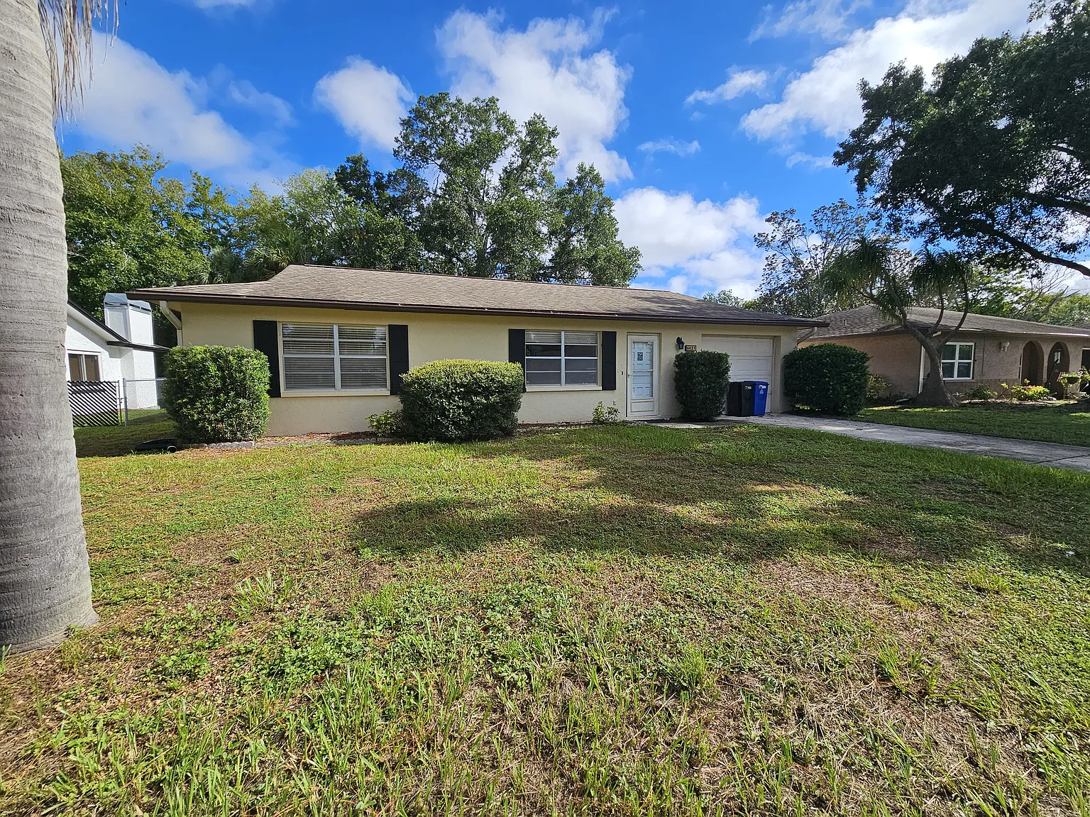 2 bed, 1.5 bath, 1143 sqft, $1,600 — Photo 1