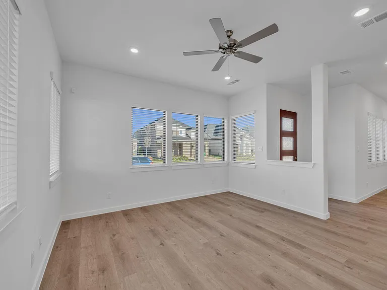 3244 Loam Ln — Photo 10