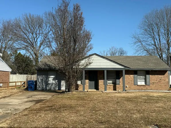 6266 Tulane Rd, Horn Lake, MS 38637