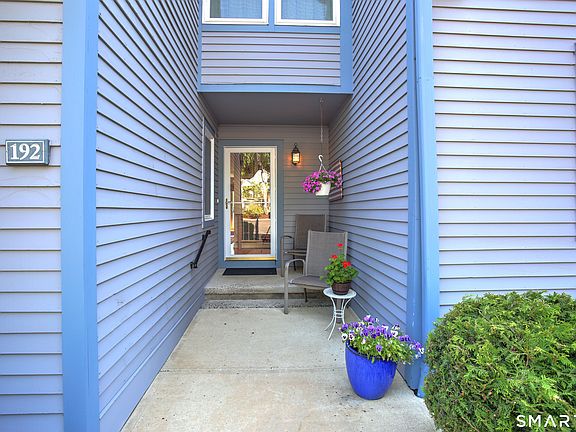 2nd image of 192 Glengarry Road #192