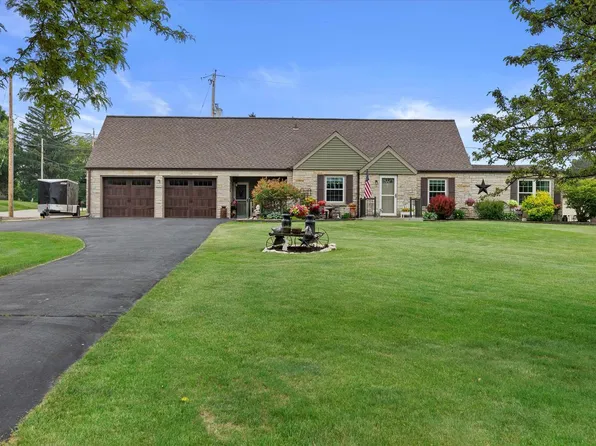 20903 West Main STREET, Lannon, WI 53046