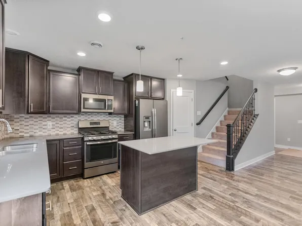11628 Forest Ln, Maple Grove, MN 55311