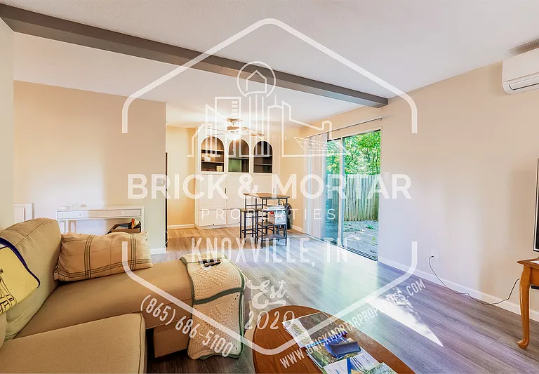617 S Gallaher View Rd #101 — Photo 5