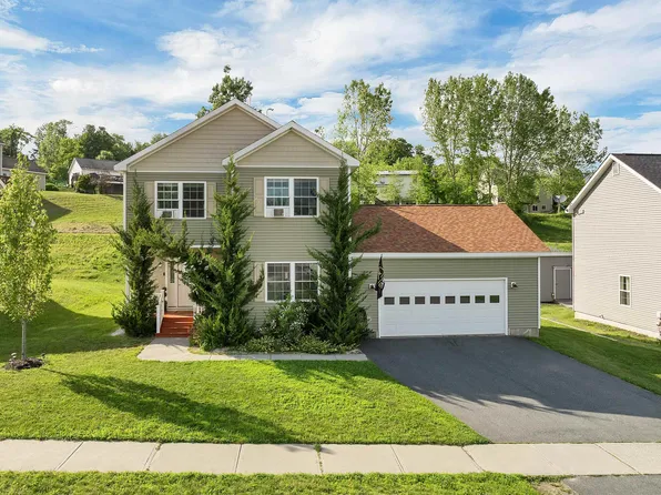 200 Butternut Road, Hartford, VT 05001