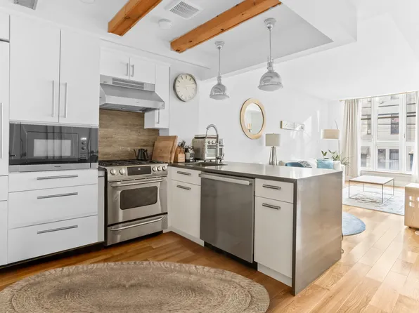 175 Jackson Street image 1 of 14