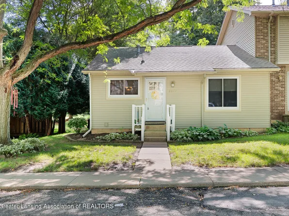 2077 La Mer Ln Unit 22, Haslett, MI 48840