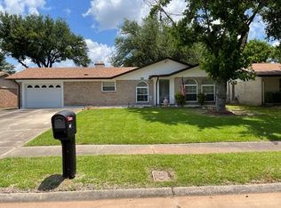 524 Rugby Pl, Bossier City, LA 71111