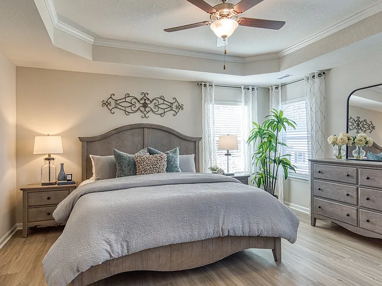 Hillpoint Preserve Townhome Apartments — Photo 51