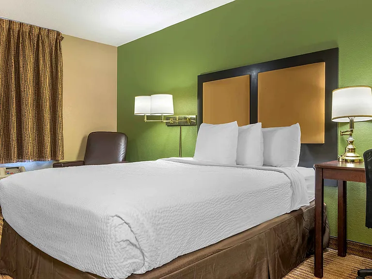 Studio Suite - 1 King Bed