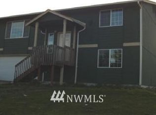 12902 Ridgewood Dr E, Sumner, WA 98390