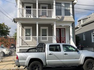 155 Cedar St, New Bedford, MA 02740