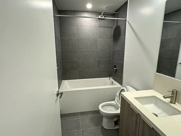 2020 Bathurst St #320 — Photo 6
